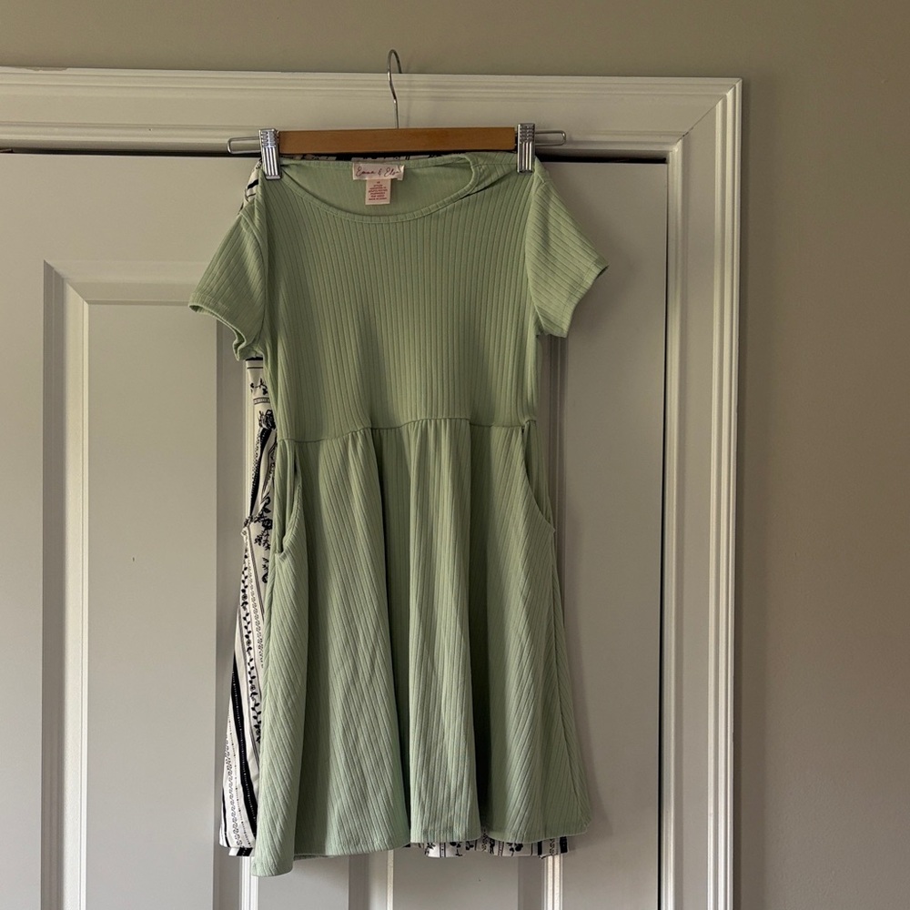Charming Light Green Kids Dress